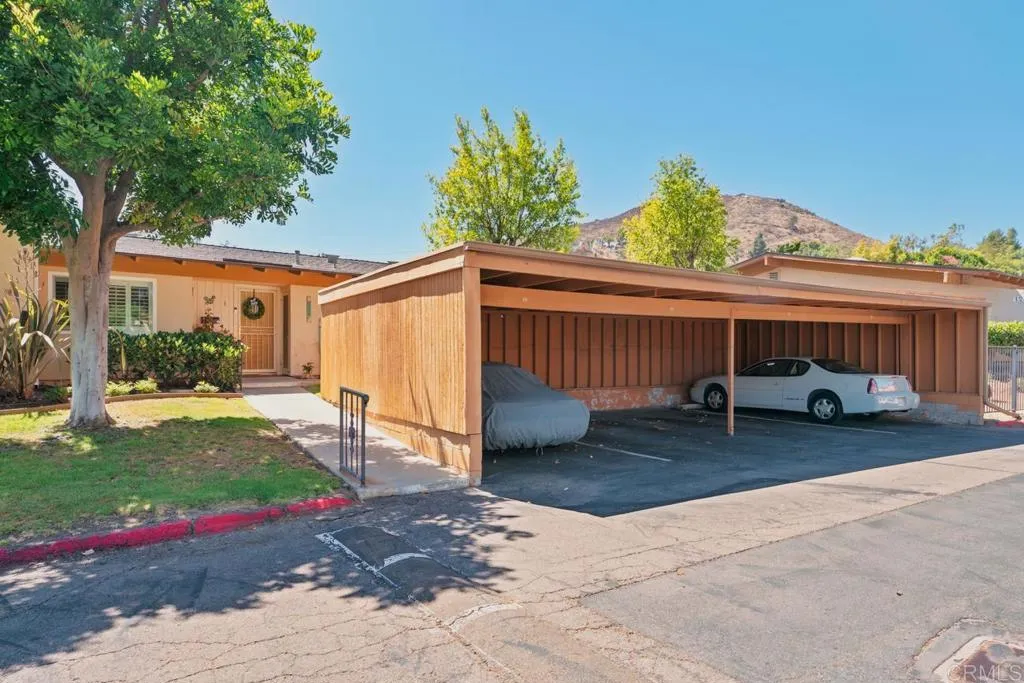 https://cdn.realtyfeed.com/cdn/127/306775478/8cef2dc298604404d183b3e2aafef850.webp