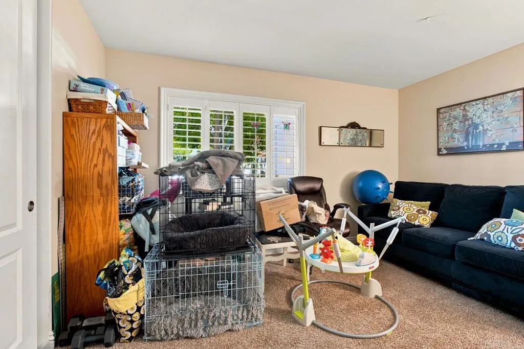 https://cdn.realtyfeed.com/cdn/127/306775478/c5a1555be49df2a7f830e47fdc8d86b6.webp