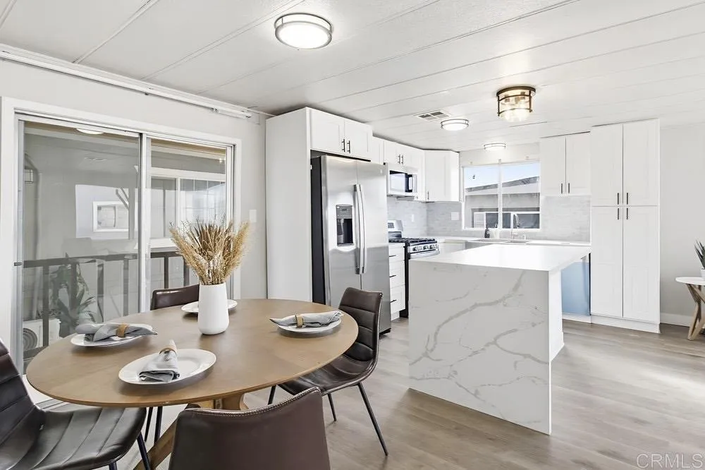 https://cdn.realtyfeed.com/cdn/127/306775585/5cdde63b42beb55d8492f54f6996ac83.webp