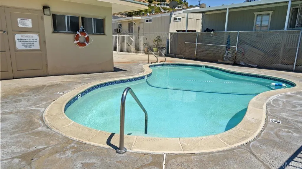 https://cdn.realtyfeed.com/cdn/127/306775585/f63b218d4470b5cf40feb333381aec54.webp