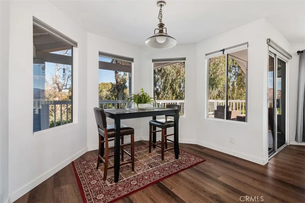 https://cdn.realtyfeed.com/cdn/127/306775621/af77c6a5821fac1d8ec8f1dea57de1df.webp