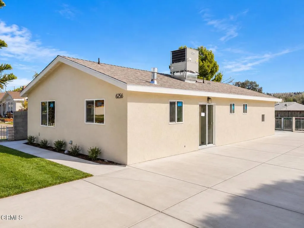 6256 Satsuma Avenue, Los Angeles, CA 91606 - Main photo, Los Angeles, CA