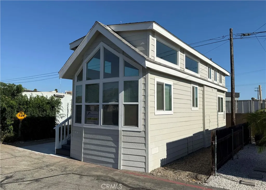 2548 Peck Unit 06, Monrovia, CA 91016 - Main photo, Monrovia, CA