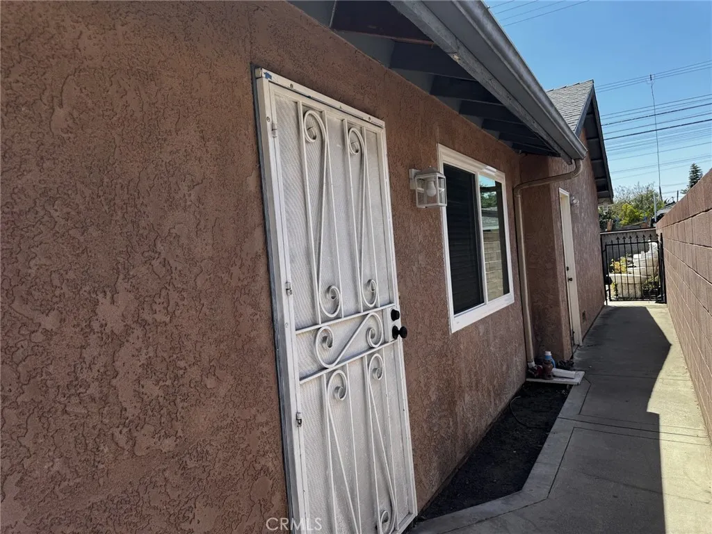 171 N Alameda Unit B, Azusa, CA 91702 - Photo 2 of 19, Azusa, CA