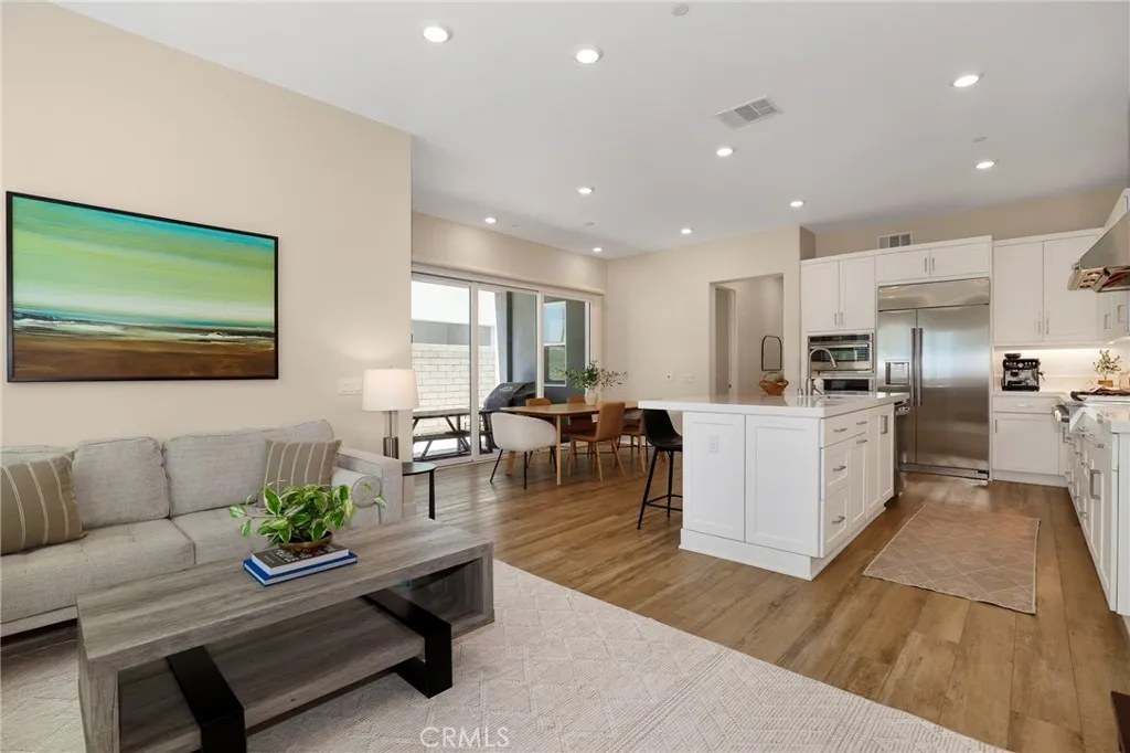 27512 Golden Currant Place, Valencia, CA 91381 - Photo 3 of 38, Valencia, CA