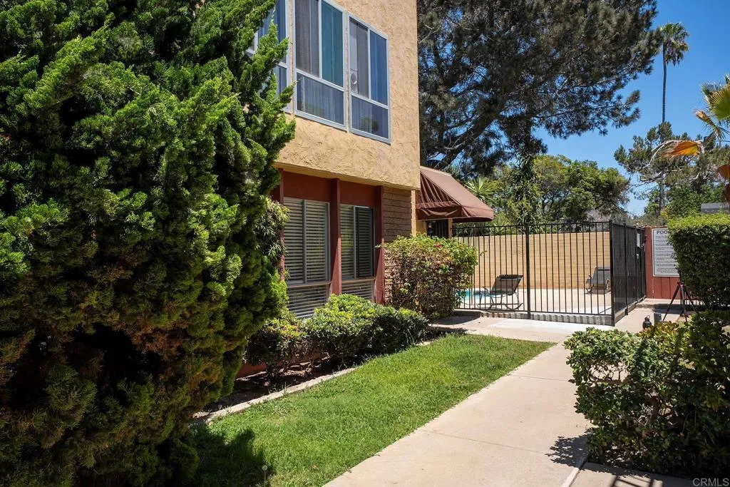 https://cdn.realtyfeed.com/cdn/127/306775828/bd6c63e2d298d8ead5f707527d4f1e1d.webp