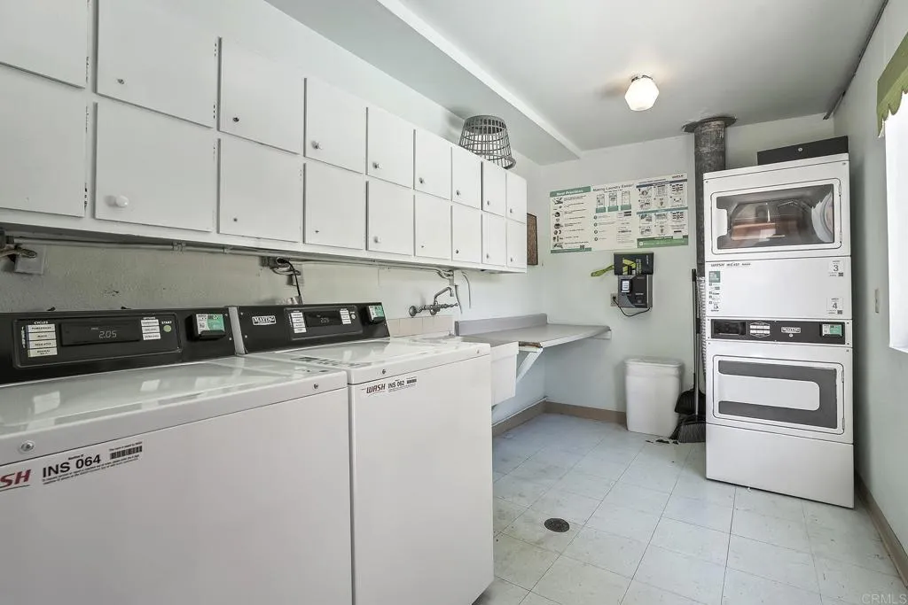https://cdn.realtyfeed.com/cdn/127/306775828/f77aefba119eff80480de2b05437a146.webp