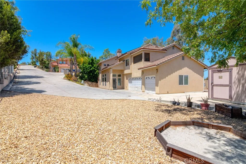 https://cdn.realtyfeed.com/cdn/127/306775840/06153af7fd23cc8fac60b7793ec324a3.webp