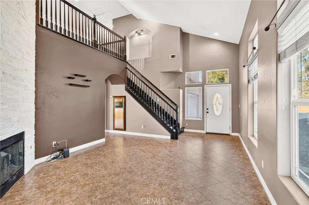 https://cdn.realtyfeed.com/cdn/127/306775840/4966e32a2374f2df40c6d7c808334c92.webp