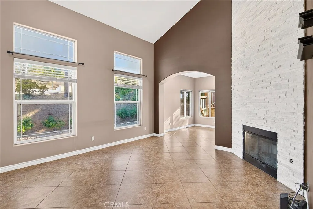 https://cdn.realtyfeed.com/cdn/127/306775840/73a60475615e76313b999238c4cb994c.webp
