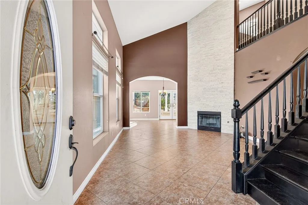 https://cdn.realtyfeed.com/cdn/127/306775840/bcddb710bc61e03fb888b54847e182b1.webp