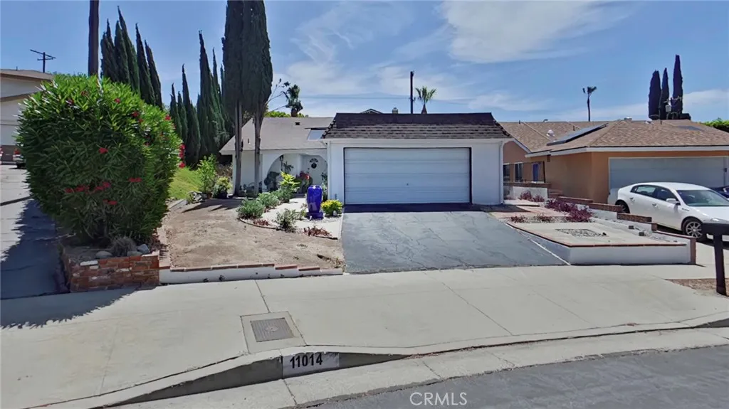 11014 Tinker Ave, Tujunga, CA 91042 - Photo 2 of 37, Tujunga, CA