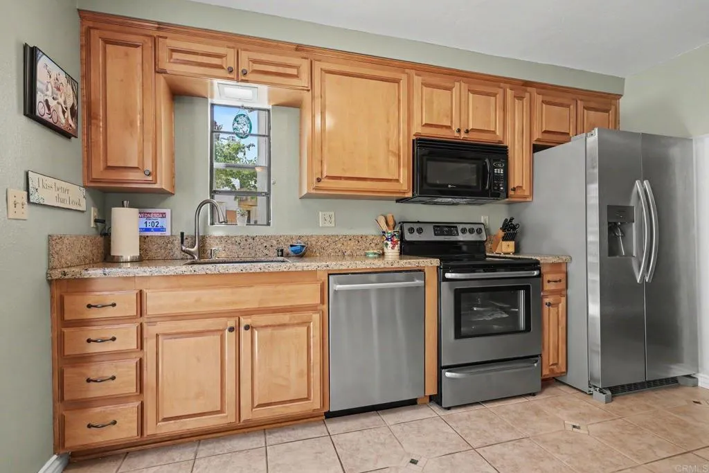 https://cdn.realtyfeed.com/cdn/127/306775846/7374b373c9cd399513c8ca228af1a137.webp