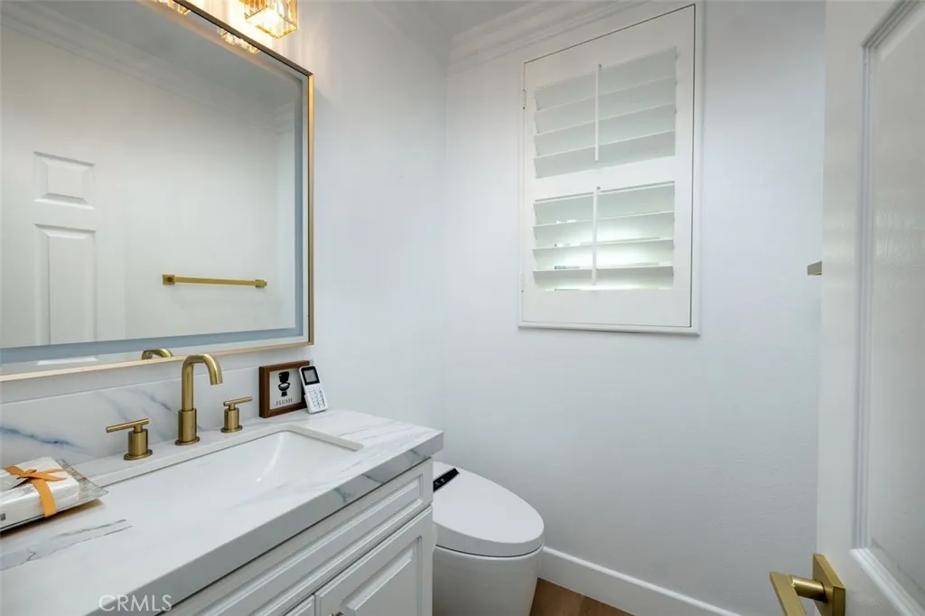 304 Goldenwest Street, Huntington Beach, CA 92648 - Photo 4 of 32, Huntington Beach, CA