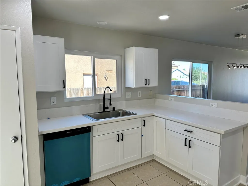 11923 Spring Hill Court, Adelanto, CA 92301 - Photo 4 of 23, Adelanto, CA