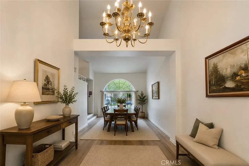 5807 Sylvia Avenue, Tarzana, CA 91356 - Photo 3 of 15, Tarzana, CA