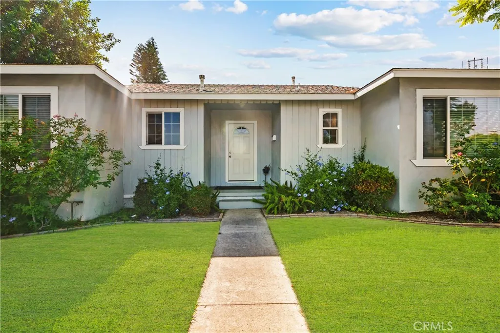7819 Whitsett, North Hollywood, CA 90001 - Photo 2 of 32, North Hollywood, CA