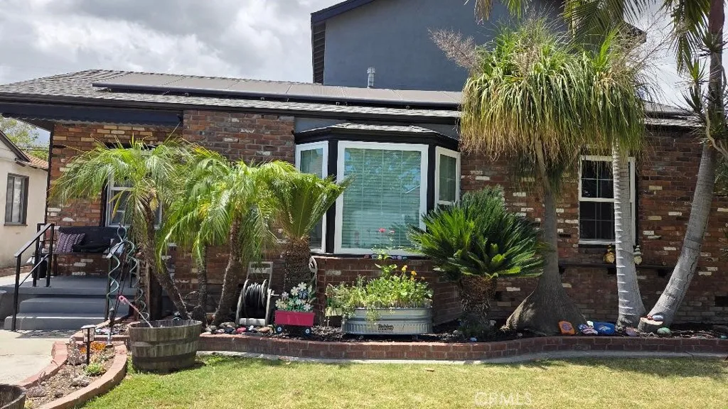 5955 Hazelbrook Avenue, Lakewood, CA 90712 - Main photo, Lakewood, CA