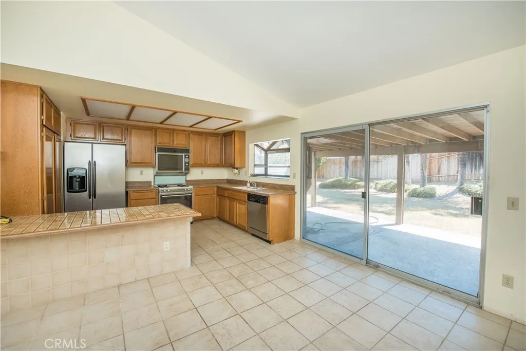 1345 Sandia Street, Corona, CA 92882 - Photo 5 of 30, Corona, CA