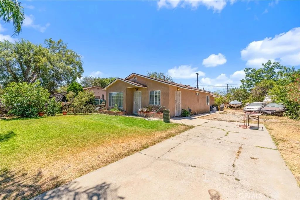 5876 Bee Jay Street, Riverside, CA 92503 - Photo 2 of 16, Riverside, CA