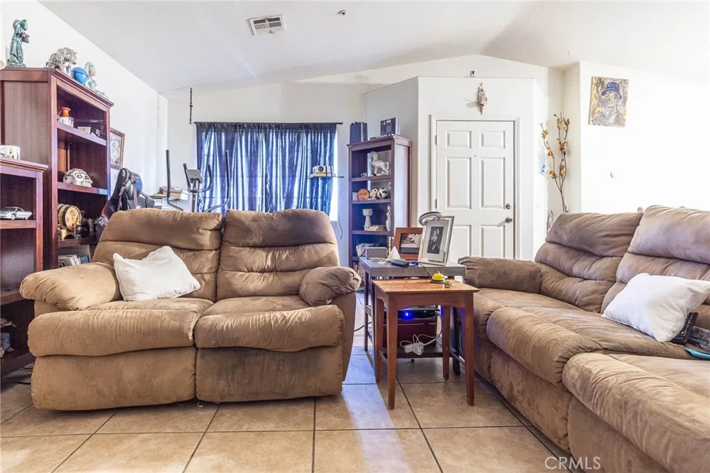66870 Hacienda Avenue, Desert Hot Springs, CA 92240 - Photo 4 of 55, Desert Hot Springs, CA