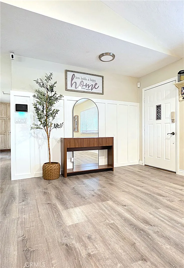 13930 Crow, Apple Valley, CA 92307 - Photo 4 of 23, Apple Valley, CA