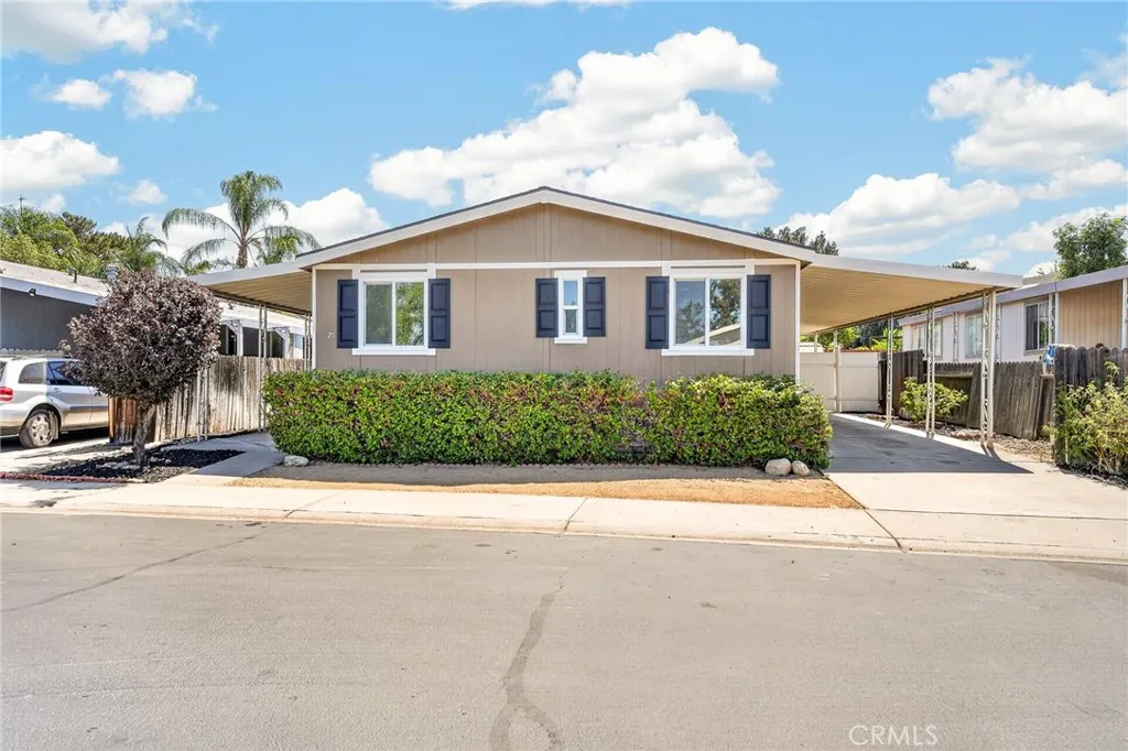 1721 E Colton Unit 21, Redlands, CA 92374 - Photo 2 of 30, Redlands, CA
