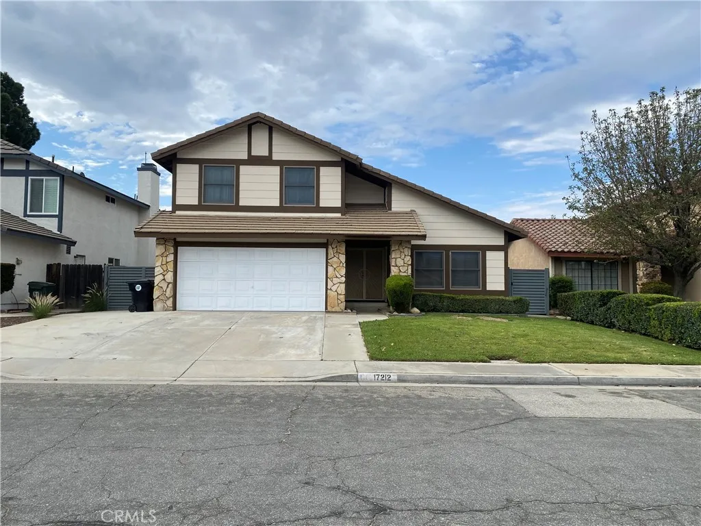 17212 Mariana, Fontana, CA 92336 - Main photo, Fontana, CA