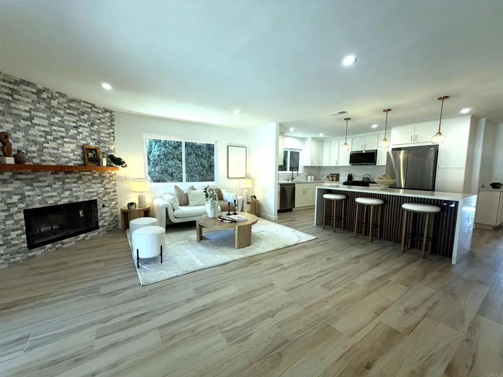 737 Alta Vista Drive, Vista, CA 92084 - Main photo, Vista, CA