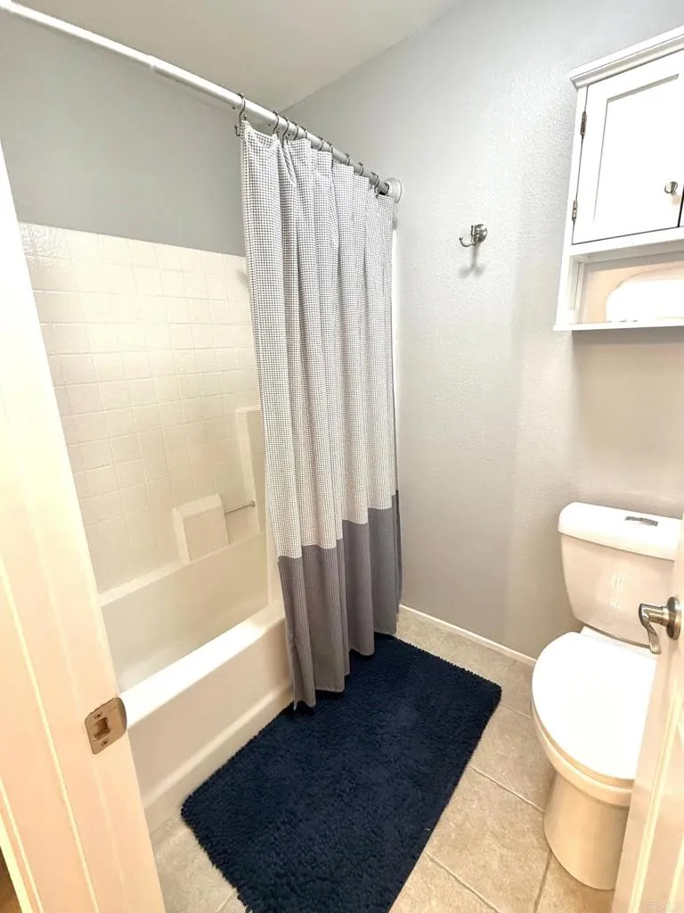 1810 Paseo Del Lago Drive, Vista, CA 92081 - Photo 3 of 20, Vista, CA
