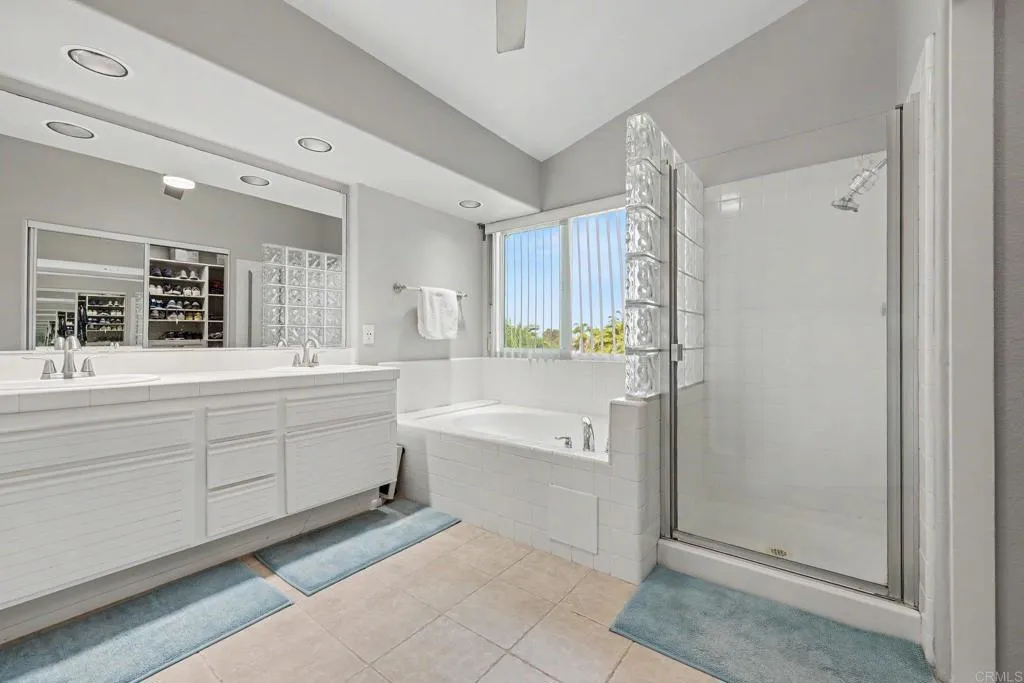 https://cdn.realtyfeed.com/cdn/127/306776046/ca02f77f563452a96a834efc5a2cd990.webp