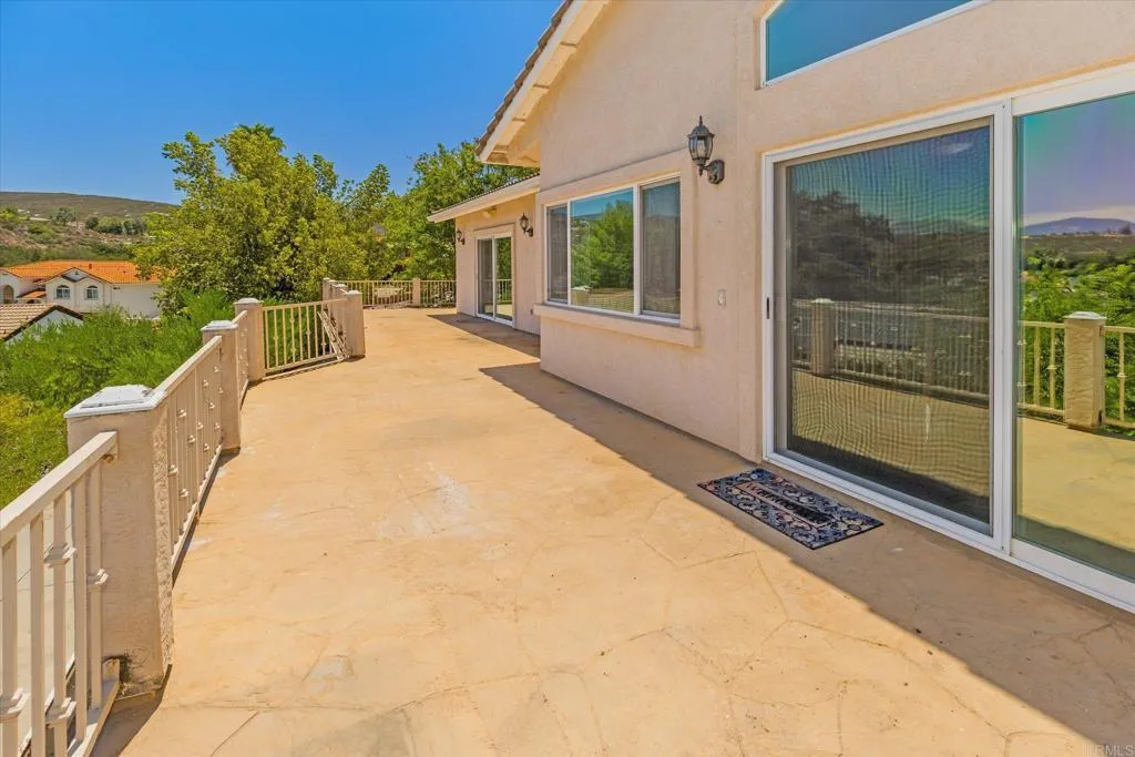https://cdn.realtyfeed.com/cdn/127/306776073/0dd6b2d8fa47e08331c9f95e1a8b1974.webp