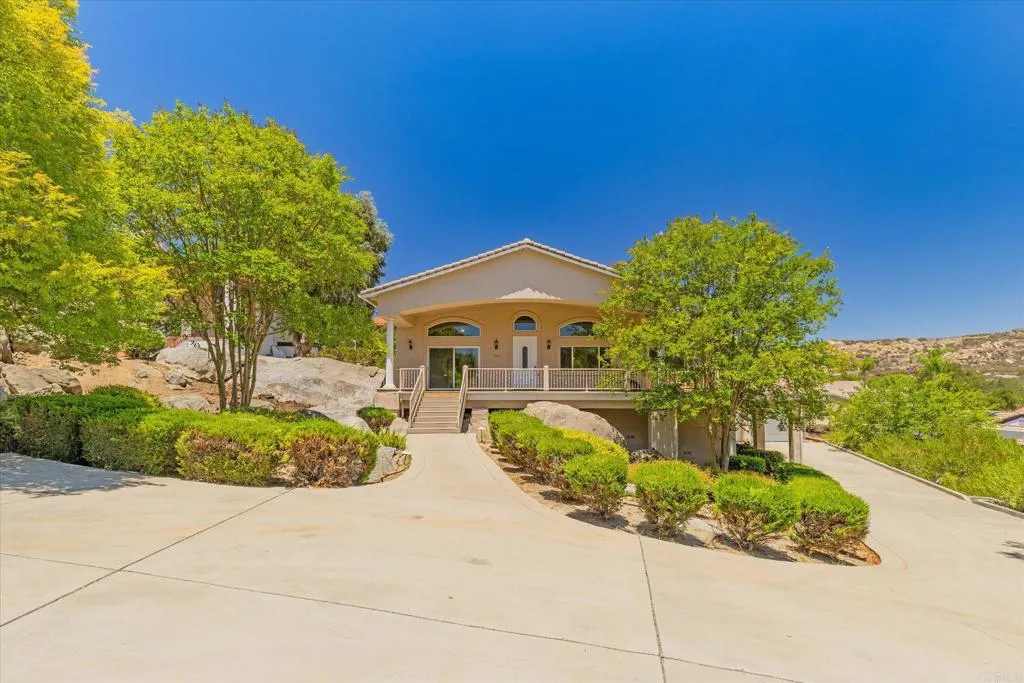 https://cdn.realtyfeed.com/cdn/127/306776073/29bcbd10b7a5b082709cf7b356f77f19.webp