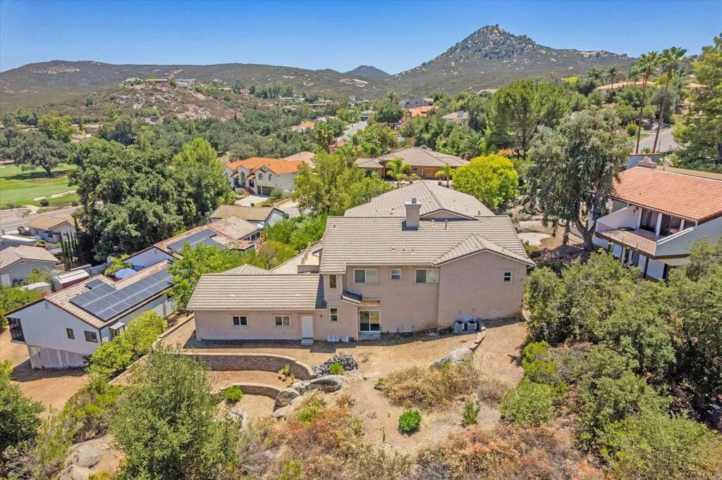 https://cdn.realtyfeed.com/cdn/127/306776073/4e7d10fe34db962a9835ba3349462c6d.webp