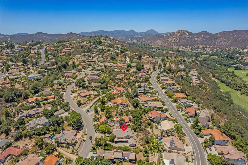 https://cdn.realtyfeed.com/cdn/127/306776073/69f225a9fddcdb51d65faf3f682036a0.webp
