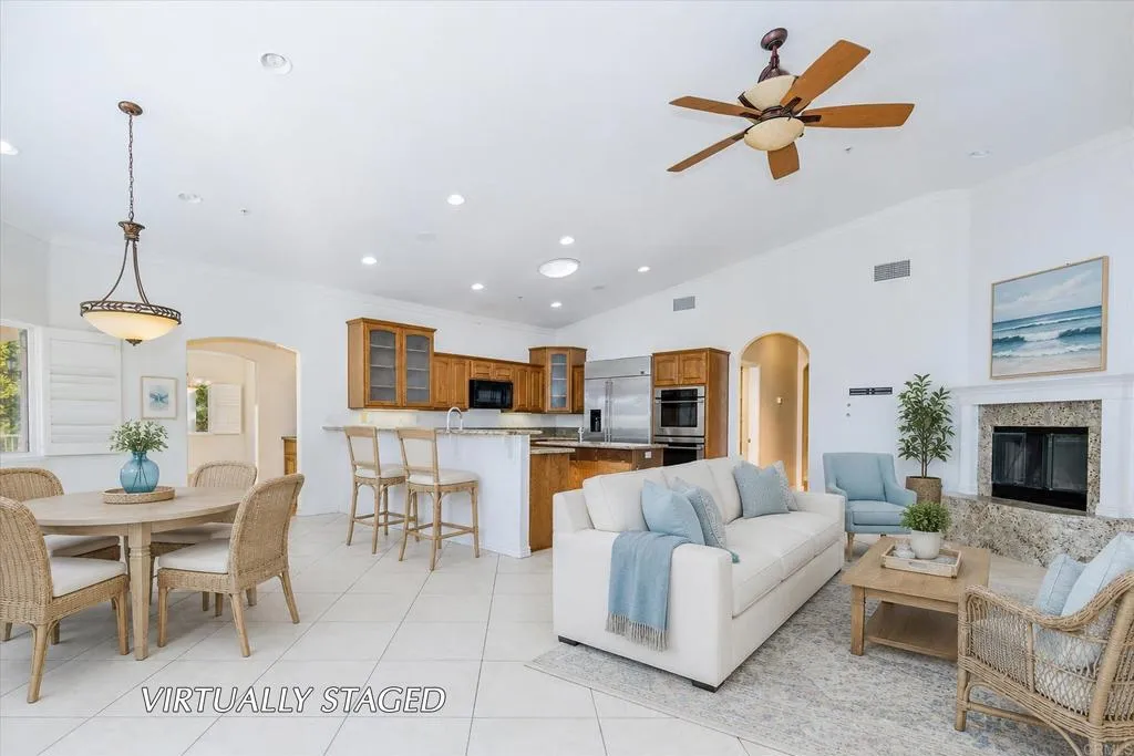 https://cdn.realtyfeed.com/cdn/127/306776073/d99d644c1574da2decc844b5fa8082c0.webp