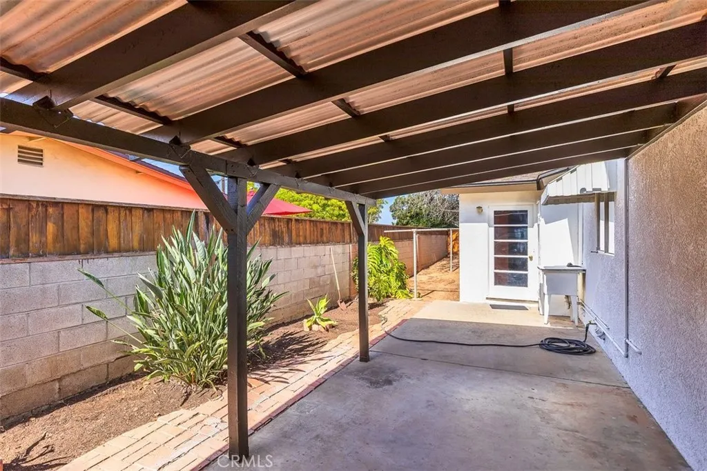 https://cdn.realtyfeed.com/cdn/127/306776076/01db5816dcec27d80de86d4afe4c58bf.webp
