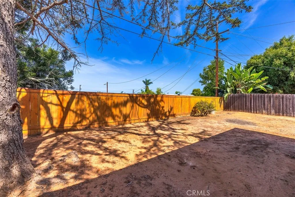 https://cdn.realtyfeed.com/cdn/127/306776076/12d36a66c59fedab989ead9385c166b3.webp