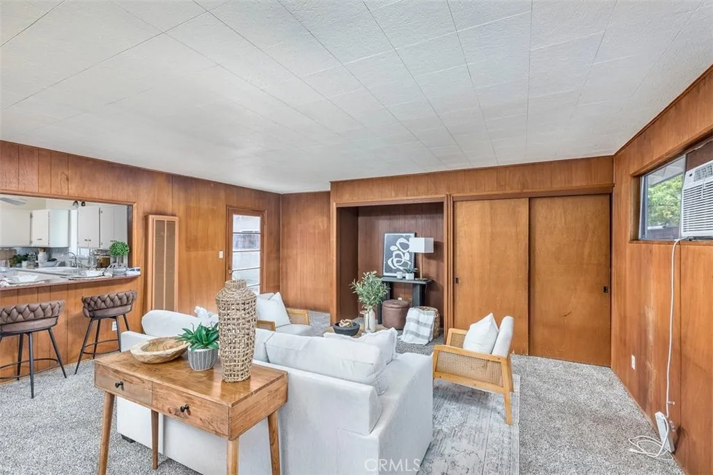 https://cdn.realtyfeed.com/cdn/127/306776076/133d2292f8049d3dd816c0ac87511f5b.webp