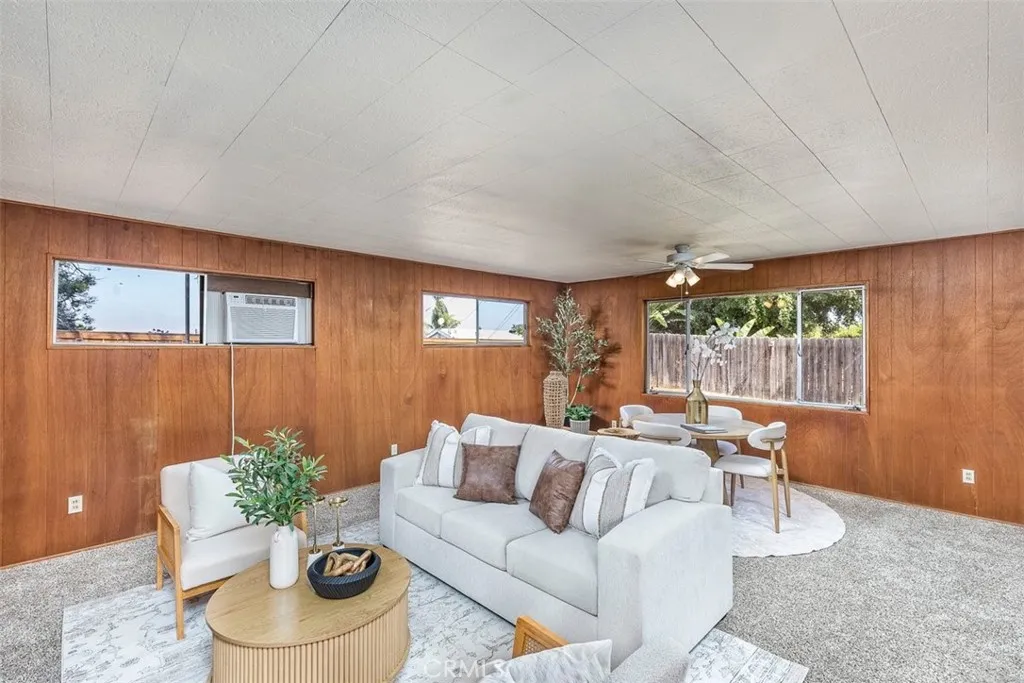 https://cdn.realtyfeed.com/cdn/127/306776076/5cdbb867fba36a96d4782b468d4dd29b.webp