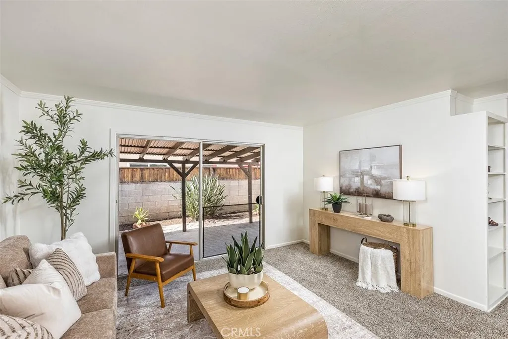 https://cdn.realtyfeed.com/cdn/127/306776076/8c8804f5c4c779a7e8bef0c41a521c42.webp