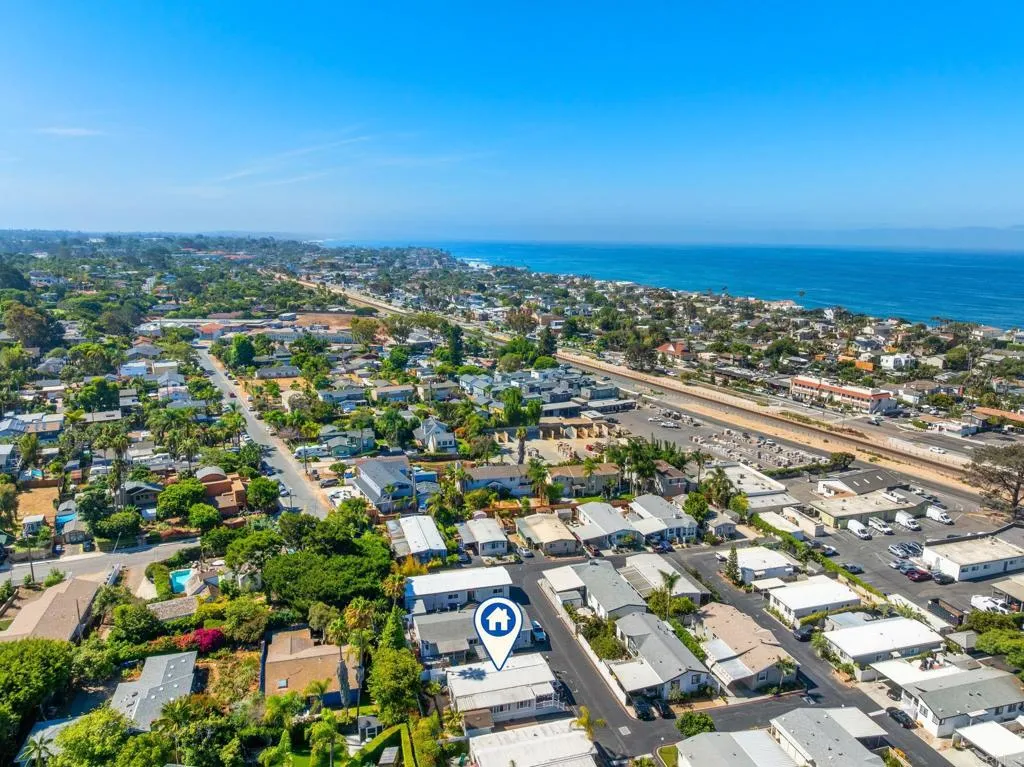 https://cdn.realtyfeed.com/cdn/127/306776093/832a6d7996ae81d776b947bcaff46c5e.webp