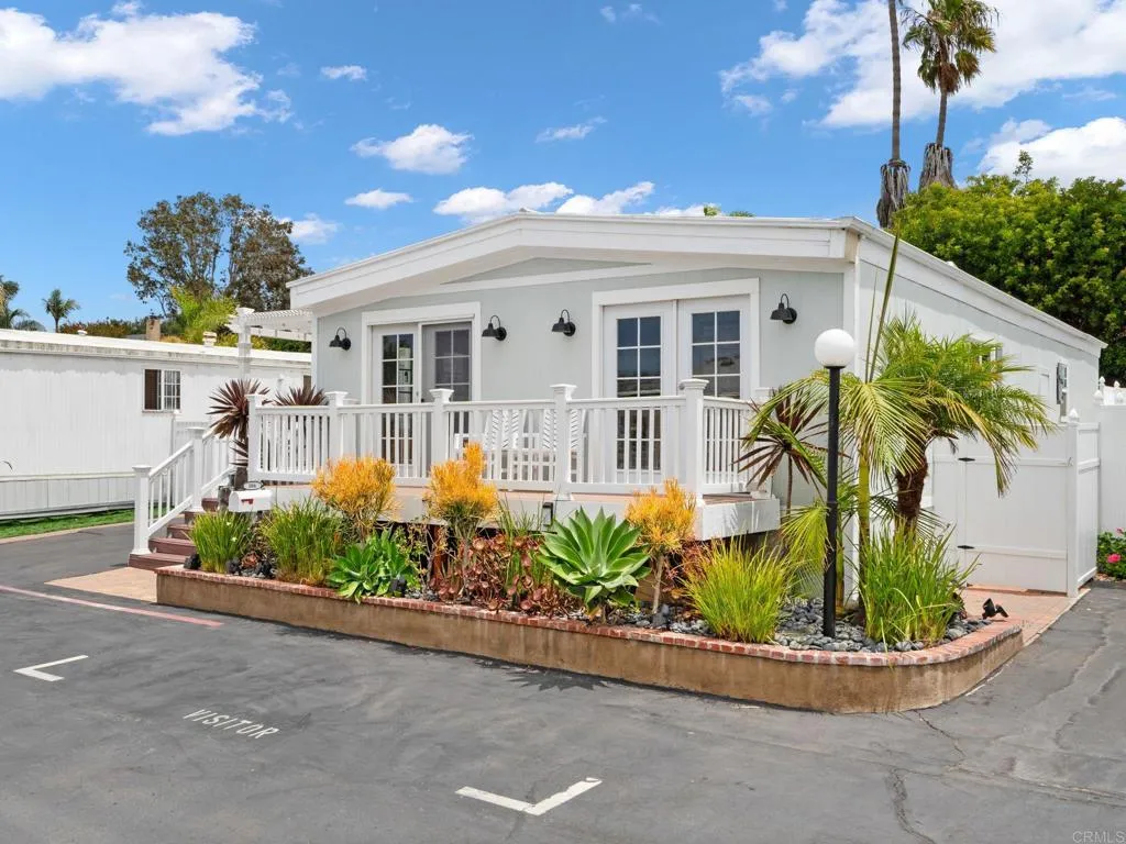 699 N Vulcan Unit 106, Encinitas, CA 92024 - Photo 3 of 48, Encinitas, CA