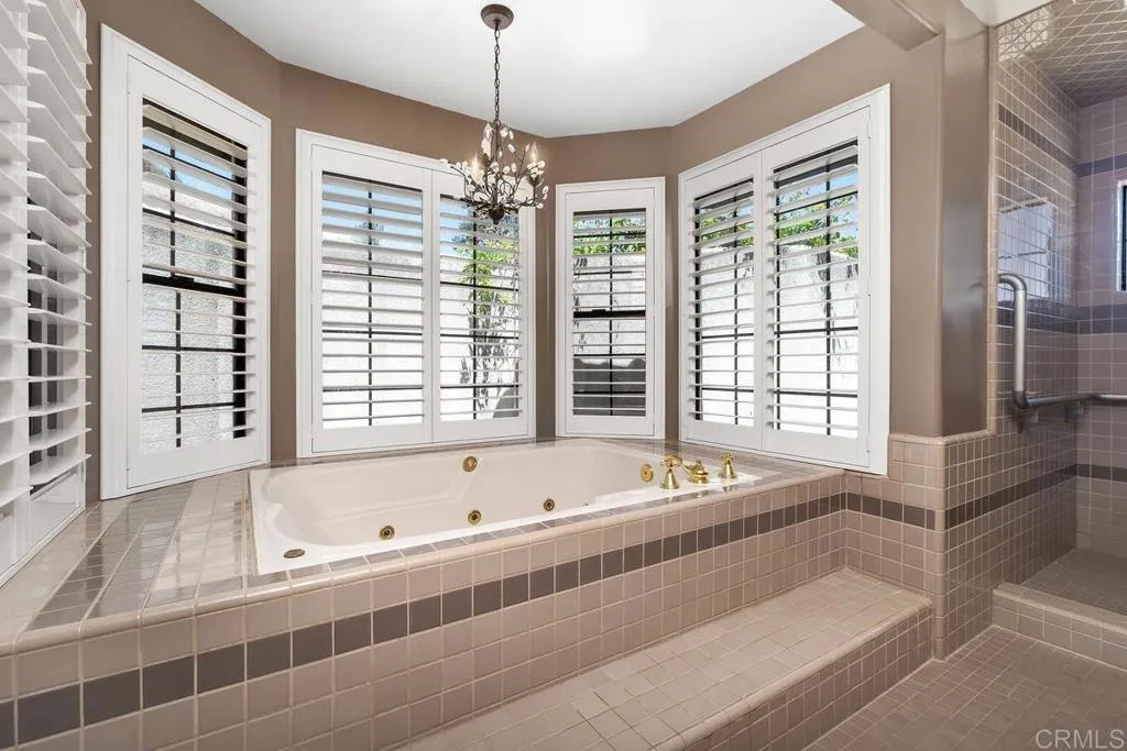 https://cdn.realtyfeed.com/cdn/127/306776101/7502d3e7a80e521df23c0cd8b5c98b2a.webp