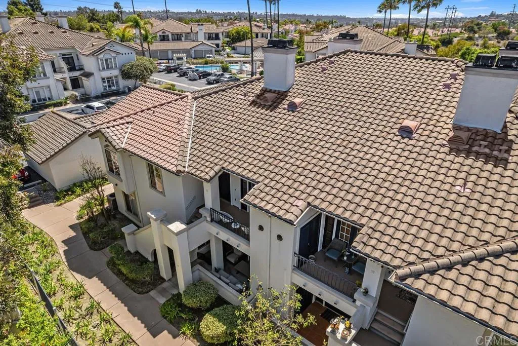 https://cdn.realtyfeed.com/cdn/127/306776118/2d3f05ef8582b95a68f9b3c16172f753.webp