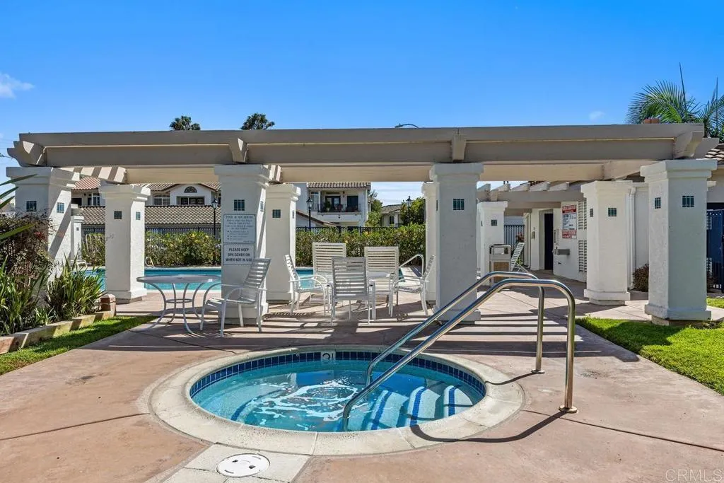 https://cdn.realtyfeed.com/cdn/127/306776118/c3b0da7f9cd7f6f07ab85eeee70d4866.webp
