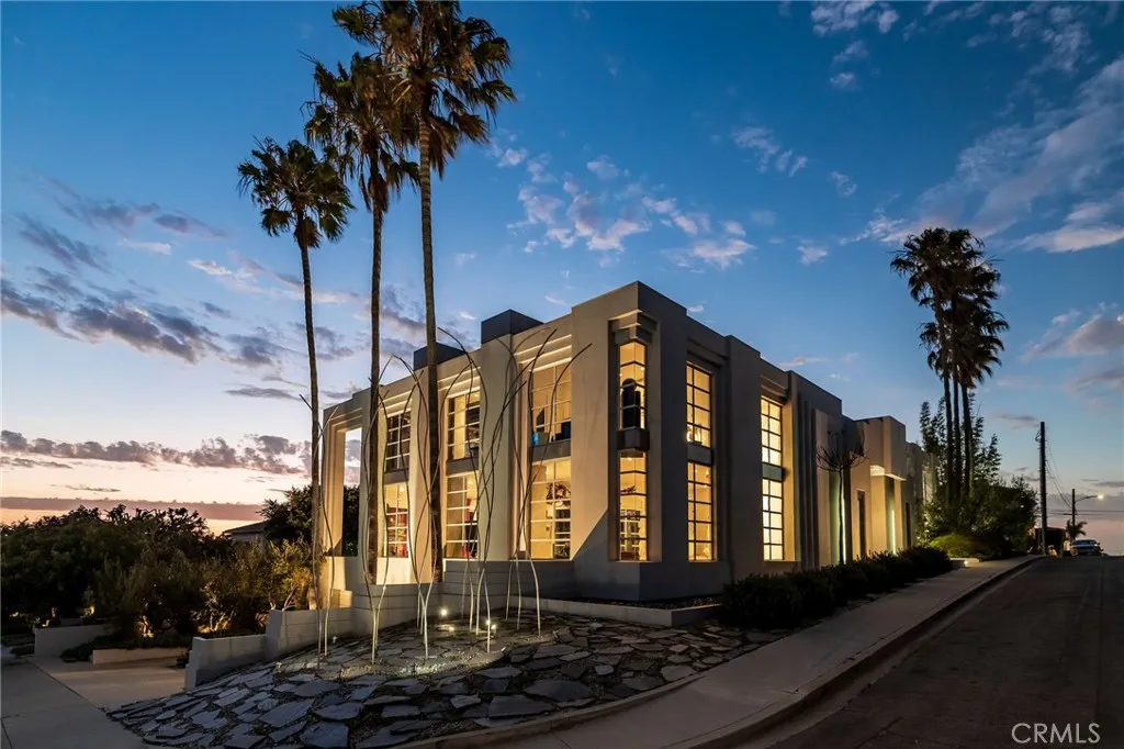 Manhattan Beach, CA 90266