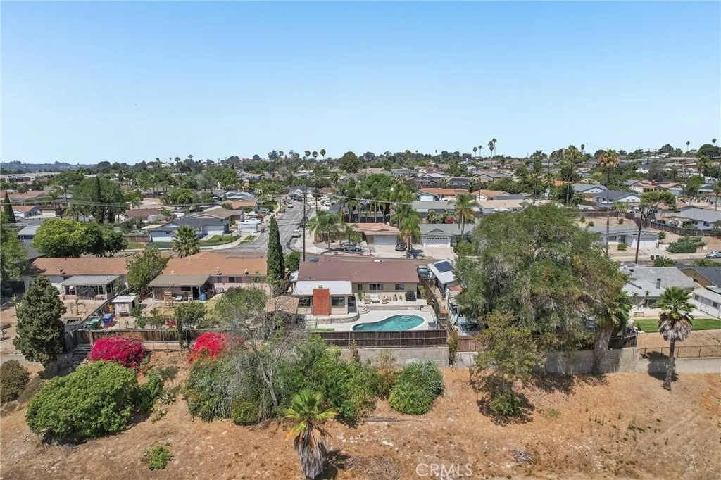 https://cdn.realtyfeed.com/cdn/127/306776154/0189a82373fae6702d3fdf9a523472de.webp