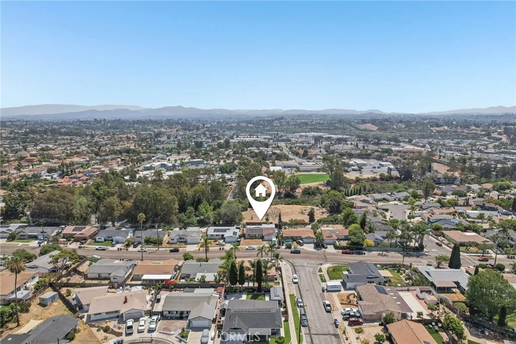 https://cdn.realtyfeed.com/cdn/127/306776154/0a29354bd9b282f9f2705c49894d5857.webp
