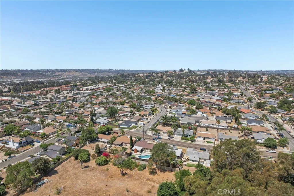 https://cdn.realtyfeed.com/cdn/127/306776154/230cb6eae63887751aae58ec9bb0b5e9.webp